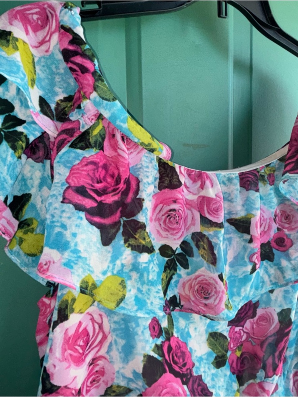 Betsey Johnson size 12 Drowning
roses Malibu blue off shoulder flowy maxi - Picture 7 of 8